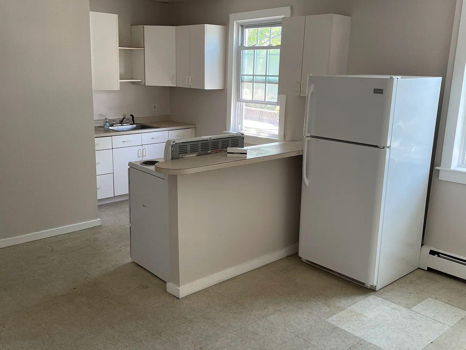 1 bed, 600 sqft, $1,595 — Photo 3