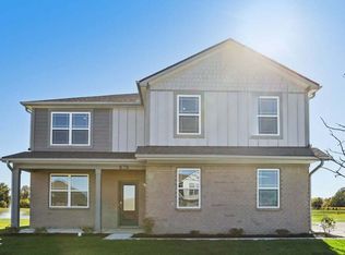 7861 Magnolia St, New Palestine, IN 46163