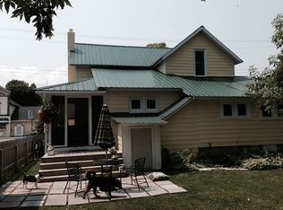 528 Mackinaw Ave, Cheboygan, MI 49721