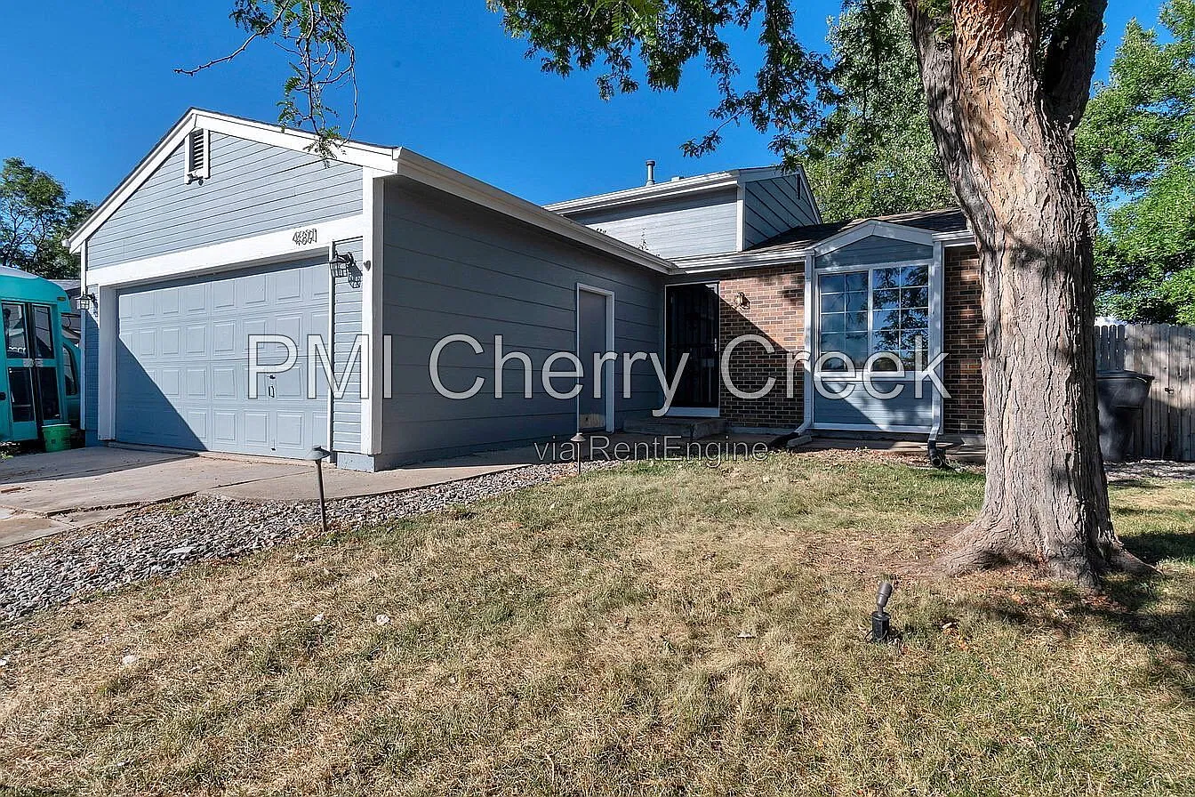 3 bed, 2.0 bath, 1225 sqft, $3,000 — Photo 1