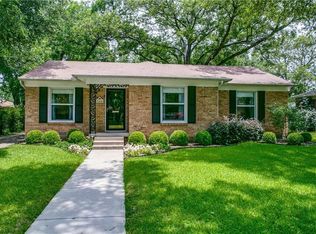 560 Blanning Dr, Dallas, TX 75218