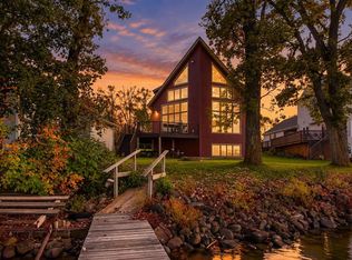 3424 Quam Dr, Stoughton, WI 53589