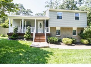 69 Summit Dr, Tabernacle, NJ 08088