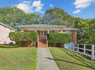 4037 Wisteria Ln SW, Atlanta, GA 30331