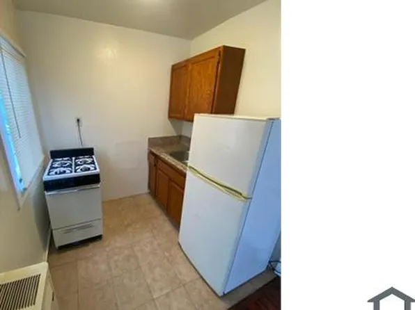 1055 72nd Ave, Oakland, CA