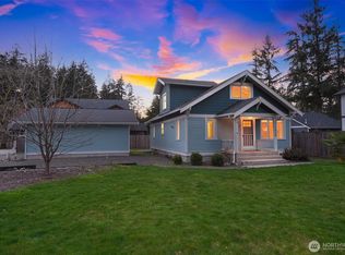 10408 Idlewild Road SW, Lakewood, WA 98498