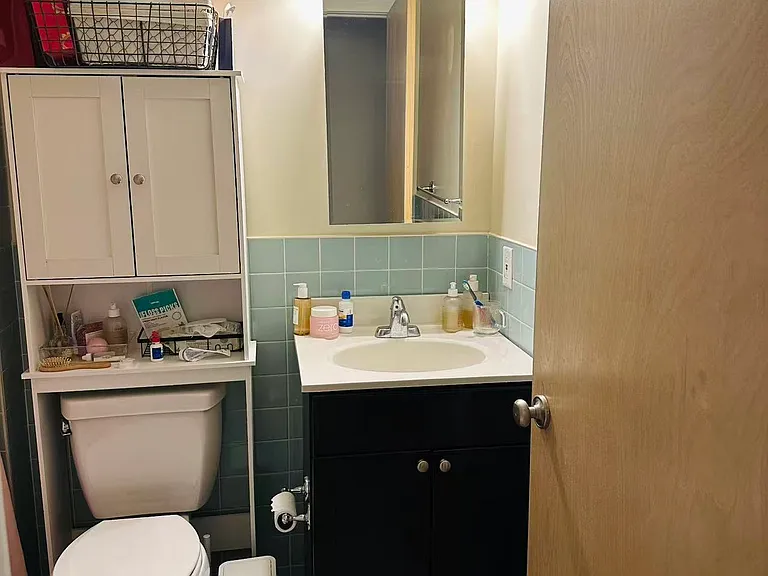 326 N Sloan St #2 — Photo 13