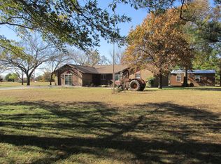 1622 Dapple Gray Ln, Stillwater, OK 74074