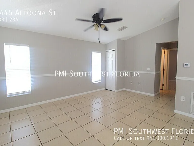 5445 Altoona St — Photo 4