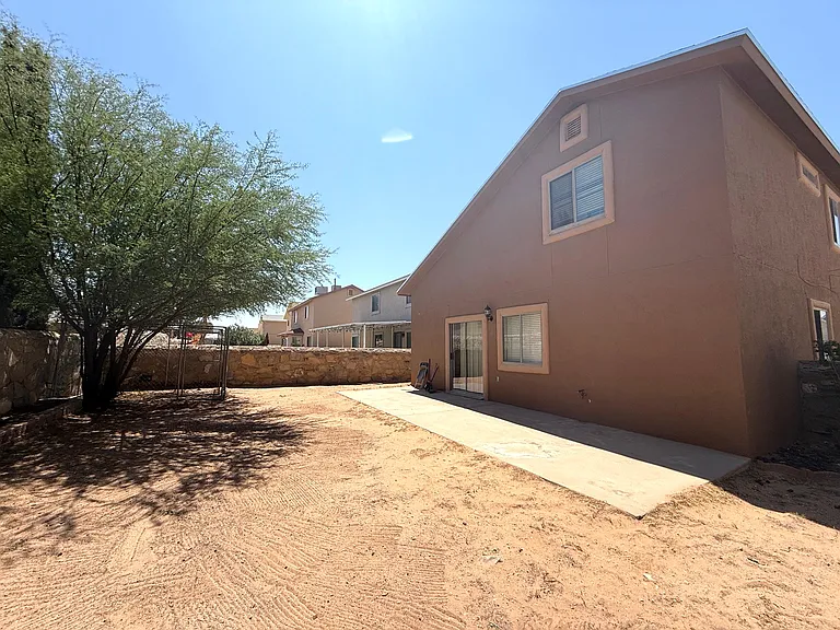 14057 Tierra Delfin Dr — Photo 36