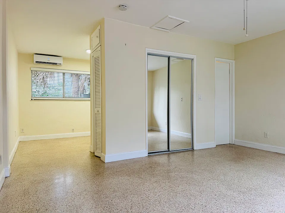 2037 Fillmore St #6