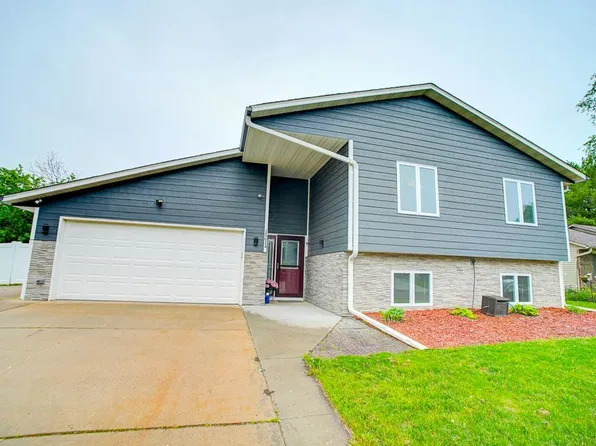 15614 Heywood Way, Apple Valley, MN 55124