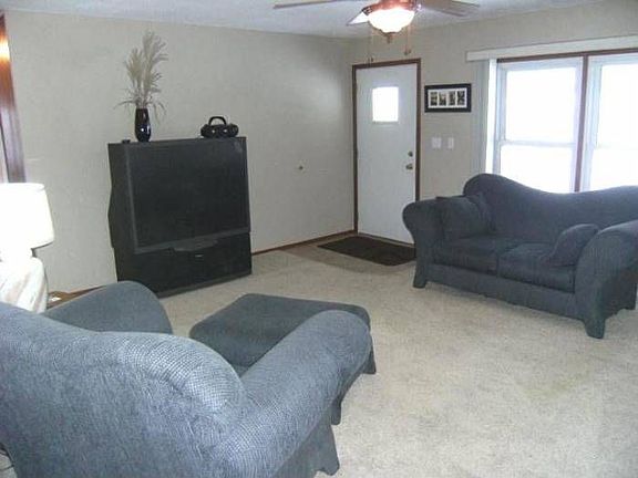 Spacious Living Room