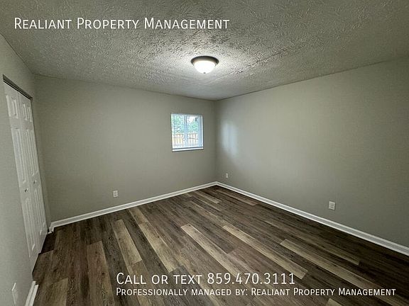 5th image of 209 Lakeshore Dr #7