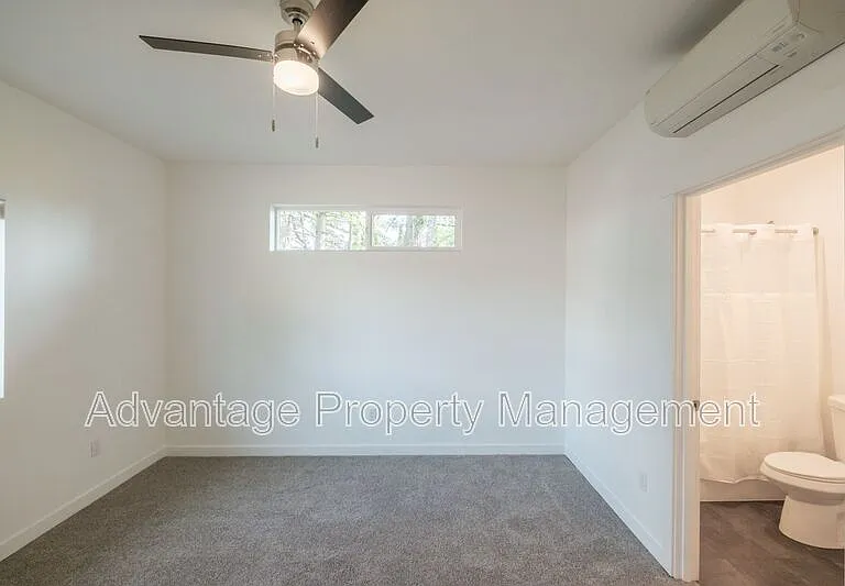 2190 SE Marion St — Photo 35