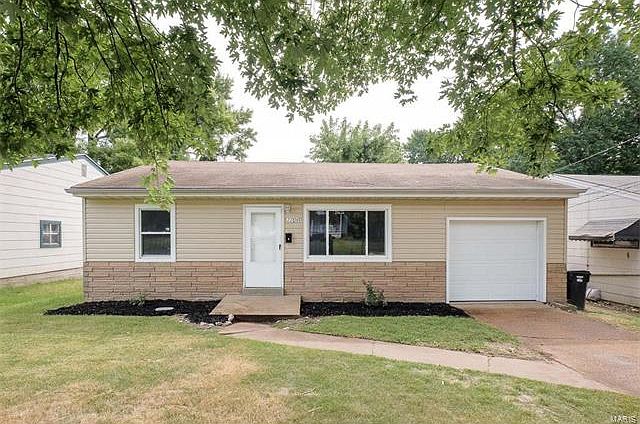 1st image of 7704 Clevedon St