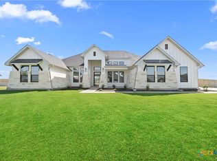 6630 King Oaks Blvd, Salado, TX 76571