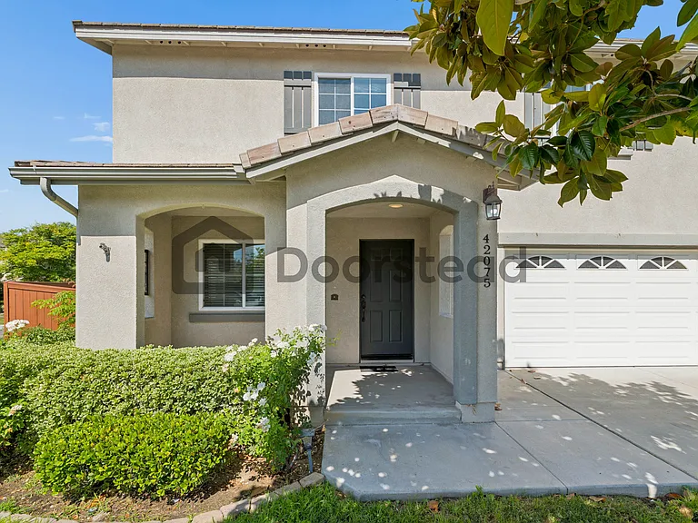 42075 Dunes Ct — Photo 6