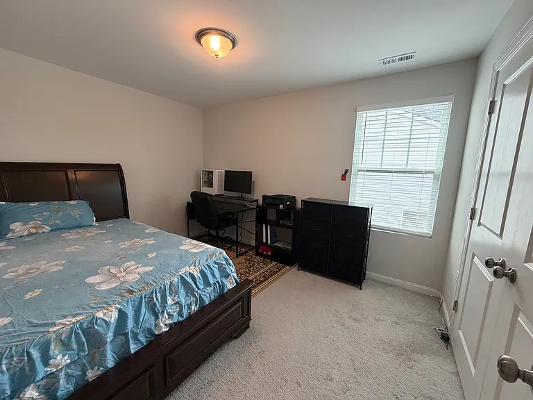 1605 Trembley Park Dr — Photo 27