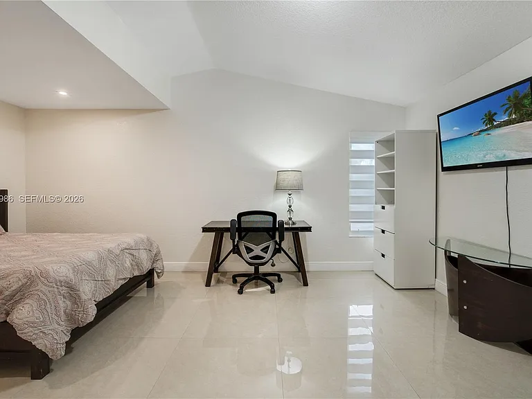 15250 SW 154th Ter #A — Photo 9