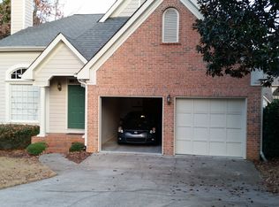 225 Ridge Point Ct, Johns Creek, GA 30022