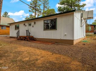 2124 Indian Trl, Overgaard, AZ 85933
