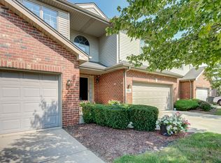 9442 Perth Cir, Orland Hills, IL 60487