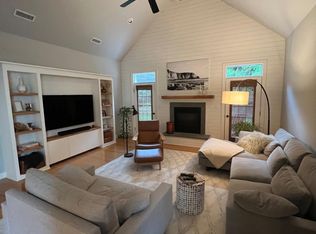 4896 Highlands Pl, Charlottesville, VA 22901