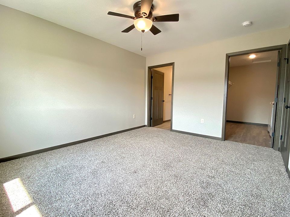 791 Peregrine Cir 1, River Falls, WI 54022 Zillow