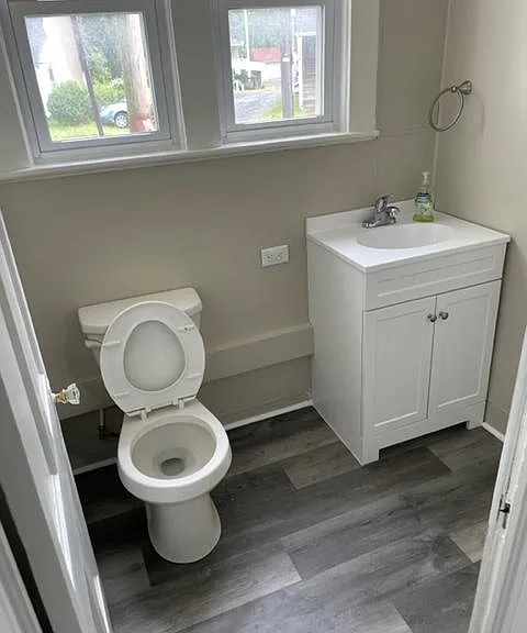 736 Park St — Photo 8