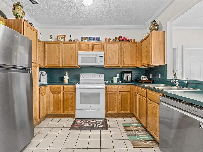 4464 Highland Rd #508 — Photo 4