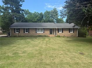 2266 Eastgate Dr, Snellville, GA 30078