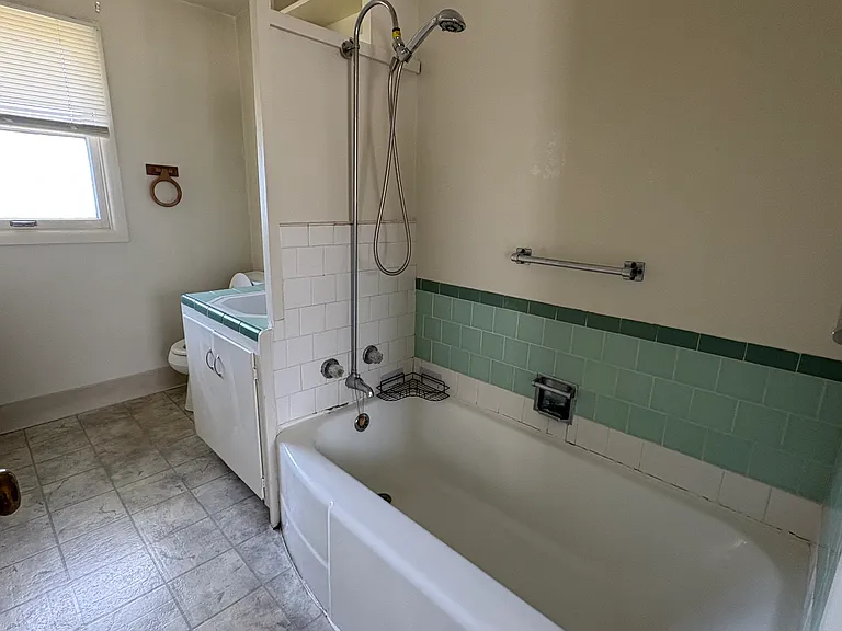 775 Anderson Ave #3 — Photo 3