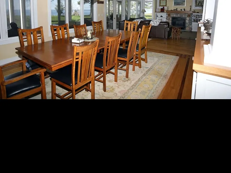 4455 N Lakeshore Dr — Photo 13