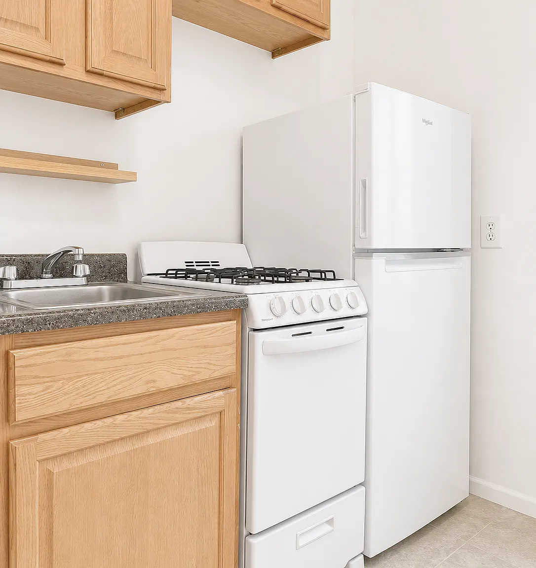 22-77 Steinway Street — Photo 3
