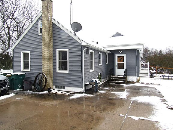 5th image of 3150 S Oakhill Ave