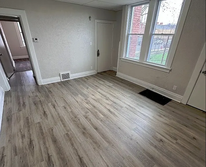 1224 N Franklin St #1 — Photo 3