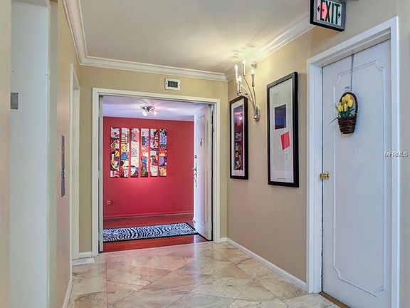 3rd image of 3301 Bayshore Blvd Unit 806