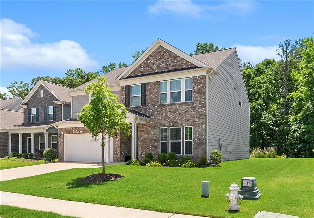 5 bed, 4.0 bath, 3456 sqft, $2,700 — Photo 3