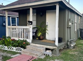 2003 McKenzie St, Corpus Christi, TX 78404