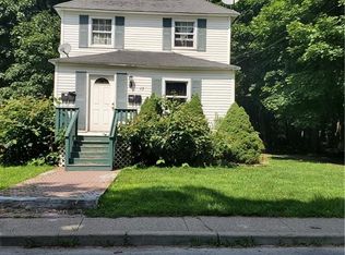 22 Cottage St, Monticello, NY 12701