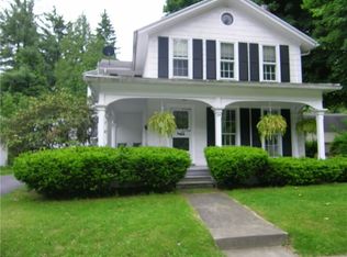 29 W Jefferson Rd, Pittsford, NY 14534