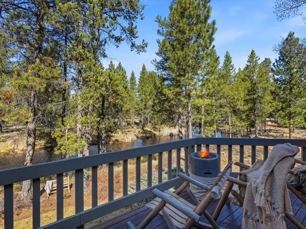 57705 Golden Eagle Ln #21, Sunriver, OR 97707