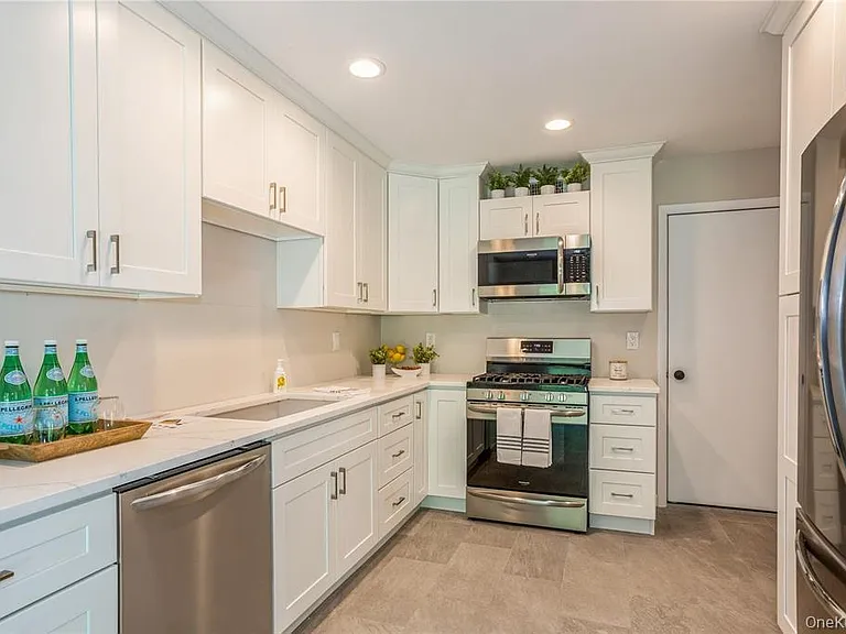 9 N McConnell Ave — Photo 7