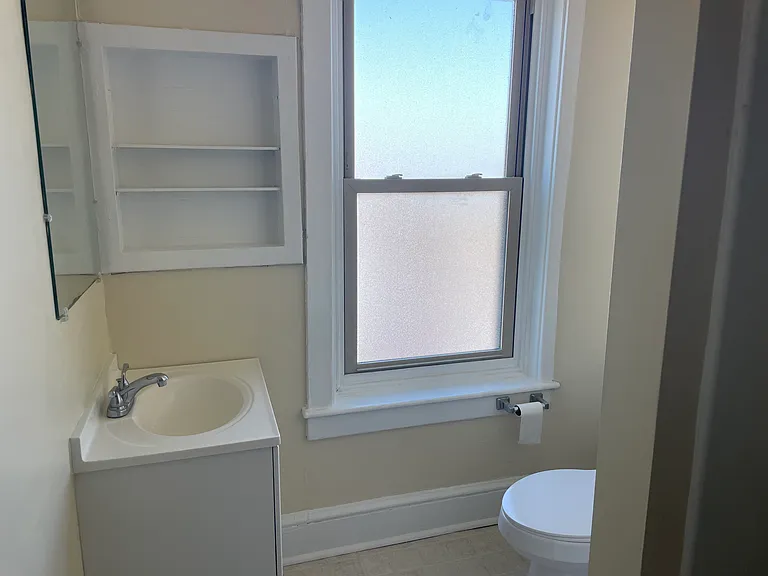 614 Penn Ave #3 — Photo 7