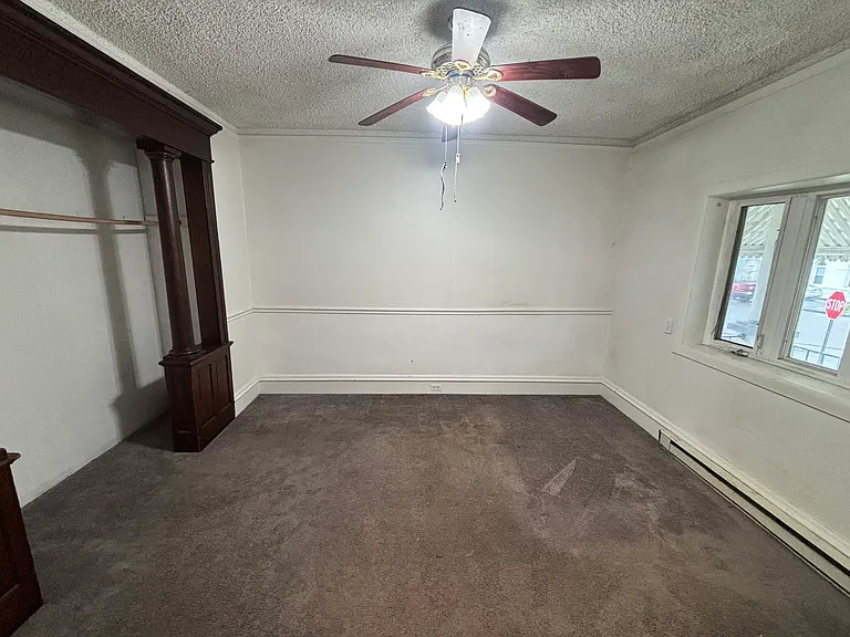 424 E Broad St #1 — Photo 3