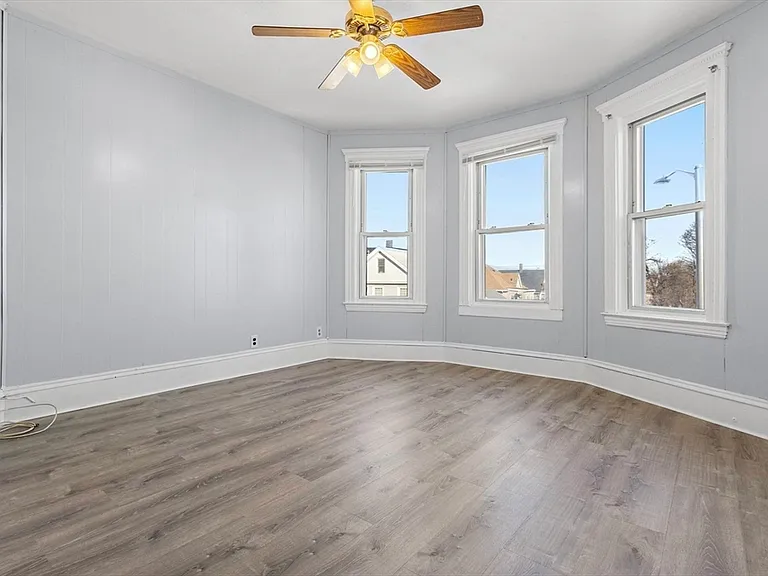 403 Ferry St #2 — Photo 2