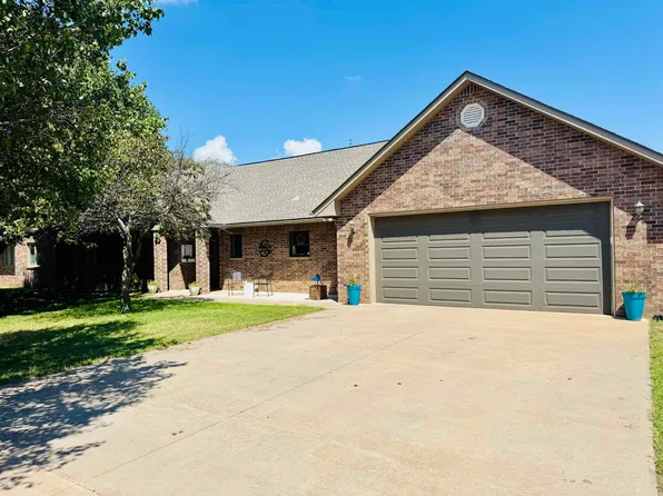 7524 W Willow Rd, Enid, OK 73703