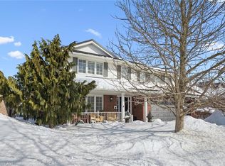 99 Keating Dr, Centre Wellington, ON N0B 1S0