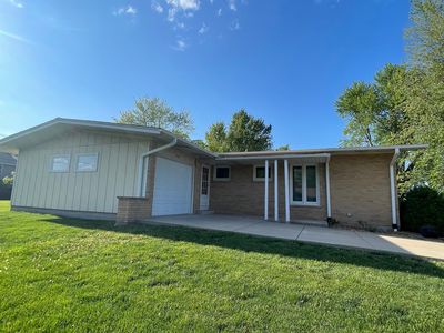 240 S Rathje Rd, Peotone, IL, 60468